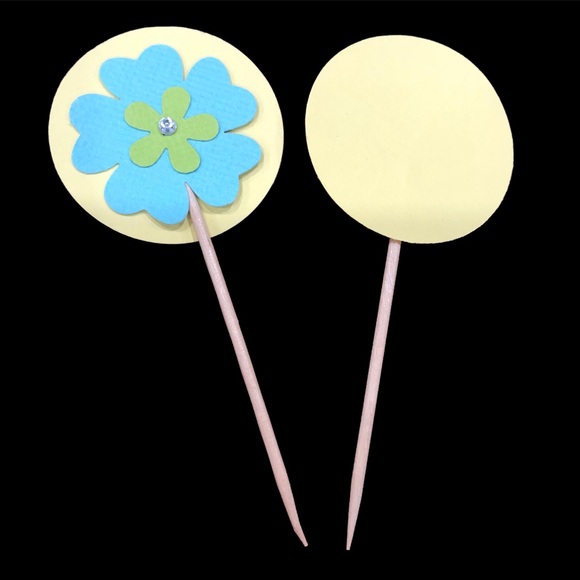 24 pcs Cupcake Toppers - Picture 2 of 3